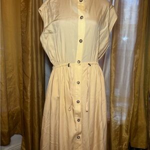 Primark Sleeveless Button-Front Drawstring Midi Dress in Pale Yellow